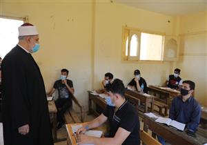 وكيل الأزهر يوجه رسالة لطلاب الشهادة الثانوية حول تصحيح امتحانات نهاية العام