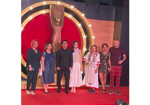 بدء توافد النجوم على السجادة الحمراء بحفل ختام مهرجان أسوان لأفلام المرأة