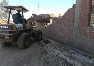  إزالة ١٨ حالة تعدي على أملاك الدولة بدمياط.. صور