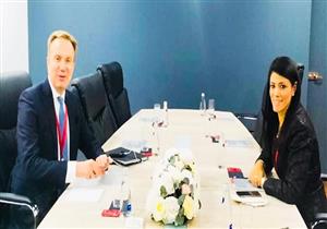 وزيرة التعاون الدولي تلتقي رئيس المنتدى الاقتصادي العالمي لبحث مجالات التعاون