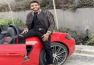 "سيارة كهربا البديلة ".. نبوءة  مشجع من أصحاب الهمم  تمنح نجم الأهلي لامبورجيني "هدية"