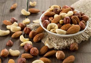 دراسة تكشف.. تناول المكسرات لا تزيد الوزن 