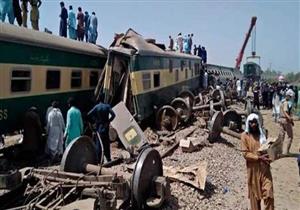 ارتفاع عدد قتلى حادث قطاري باكستان إلى 48 قتيلاً