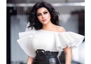 فيديو| سمية الخشاب تتعلم الرقص