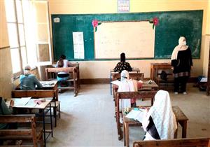 غدًا.. طلاب الشهادة الإعدادية بالقاهرة يؤدون امتحان الهندسة والتربية الفنية