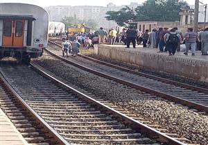 مصرع شخصين صدمهما قطار أثناء عبور مزلقان في القليوبية 