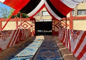 لحماية الطلبة من الشمس.. مظلات على أبواب لجان الثانوية العامة بالسويس