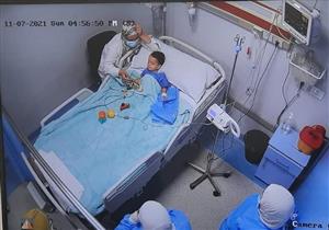 بعمر 22 شهرا.. حقن ثاني طفل مصري مصاب بضمور العضلات