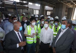 تمهيدًا لبدء التشغيل.. وزير النقل يعلن موعد وصول أول قطارين (LRT) 