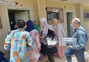 الكشف على 900 سيدة في قافلة لتنظيم الأسرة والصحة الإنجابية بالمنيا