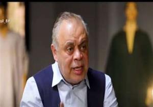 أشرف زكي: شائعة وفاة دلال عبد العزيز تصرف غير مسئول