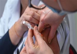 كورونا.. قائمة بالأطعمة التي قد تفيد الجسم قبل وبعد تلقي اللقاح المضاد