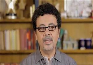 "نفس الحادثة بتتكرر .. عمرو عرفة يستعيد موقف لوالده في فيلم  "مع الذكريات"