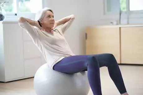 أعراض صادمة لانقطاع الطمث.. منها النسيان