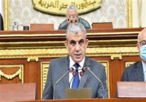 "عمال مصر": تسجيل أكثر من 100 ألف عامل والتأمين على 11 ألف غير منتظم