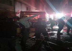 بالصور.. السيطرة على حريق في مصنع منسوجات بشبرا الخيمة