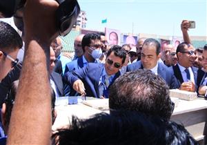 "هدية الرئيس لأهالي بورسعيد".. وضع حجر أساس استاد النادي المصري