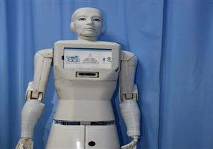 رئيس جامعة "عين شمس": تكلفة الروبوت "شمس" لا تتجاوز مليون جنيه