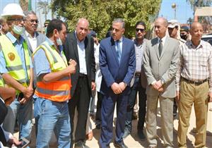 بينها مجمع خدمات.. محافظ سوهاج يتفقد 4 مشروعات ضمن "حياة كريمة" بطما (صور)