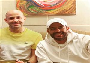 عزيز الشافعي يكشف لمصراوي كواليس تقديم محمد حماقي "زيها مين"