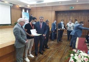 بالصور.. وزير القوى العاملة يوزع عقود عمل على ذوي الهمم في بورسعيد