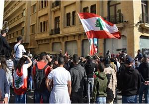 اتحادات عمالية في لبنان تدعو لإضراب لمدة أسبوع احتجاجًا على الأوضاع الاقتصادية