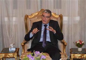 التطبيق من الغد.. محافظ المنيا يعلن المواعيد الجديدة لفتح وإغلاق المحلات