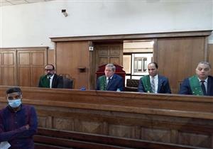   "قتل وسرقة بالإكراه".. تفاصيل إحالة "حمو" وشريكه لفضيلة المفتي في الدقهلية - فيديو