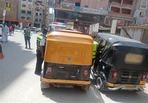 ضبط 25 توكتوك و70 رخصة مخالفة في حملة مرورية بكفرالشيخ