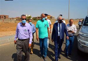 محافظ جنوب سيناء يتفقد مضمار الهجن التدريبي بالطور (صور)