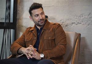 خاص| جو طراد: "ع الحلوة والمرة" كوكتيل حلو.. ومقارنة النسخة العربي بالأجنبي "تضايق"