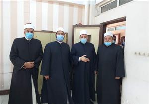 وكيل الأزهر يطمئن على أعمال تصحيح امتحانات الشهادة الثانوية بمنطقة القاهرة 