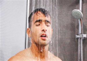 هذا ما يحدث لجسمك عند الاستحمام يوميا