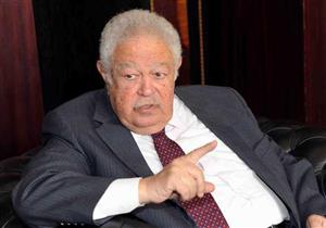 رئيس جنايات كفر الشيخ يأمر بالوقوف دقيقة حدادًا على رجائي عطية نقيب المحامين