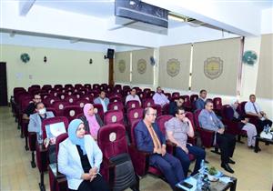  تكريم 16 عضو هيئة تدريس في جامعة سوهاج.. صور