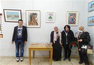 بعد لقائهما الرئيس.. لوحات "أنطون" و"منة" تُزين معرضًا فنيًّا لذوي الهمم