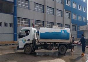 بالصور.. رفع تراكمات مياه الأمطار بالمدارس والطرق في البحيرة