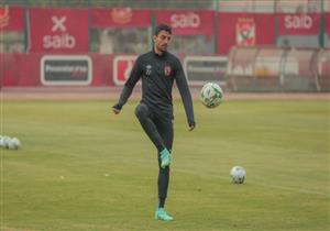 مصدر بالأهلي يكشف لمصراوي سبب غياب طاهر محمد عن ودية الدفاع الجوي
