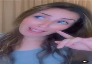 بالفيديو| جيلان علاء تقلد رقص دينا على "الغزالة رايقة".. والأخيرة تعلق