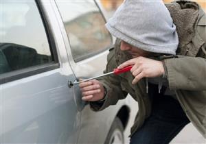  ٩ بلاغات تقود الشرطة إلى عصابة لسرقة السيارات في الجيزة والقاهرة