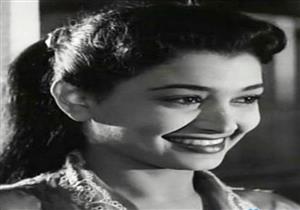 بسبب الخضة.. موقف جعل شعر إيمان يشيب وهذه علاقتها بقراءة الفنجان (فيديو قديم)