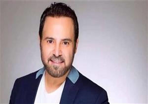  كيف علق عاصي الحلاني على استقبال تركي آل الشيخ له في"joy awards"؟ 