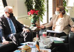 لتدعيم منظومة النظافة.. محافظ جنوب سيناء يستقبل وزيرة البيئة