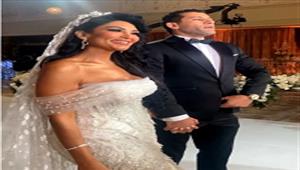 ريم البارودي وإيمان العاصي وروجينا.. تهنئة النجمات لسالي عبد السلام بحفل زفافها (صور)