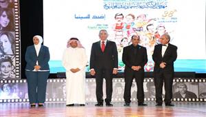 محمود حميدة: أتمنى استمرار النجاح لمهرجان الإسكندرية وأشكر ضيوفه