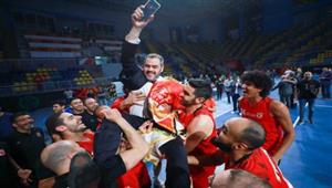 السينيور أوجوستي يقود "دريم تيم" الأهلي في مواجهة " مورفي" الرهيب بالبطولة العربية للسلة