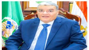 بالصور- المكتبة المتنقلة تواصل جولاتها بقرى "حياة كريمة" في المنيا