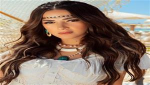   دنيا سمير غانم تدعو لوالديها في يوم عرفة 