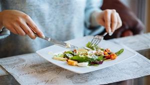 احذر هذا الطبق على فطار رمضان.. وطبيبة: "قد يصيب بالتسمم"