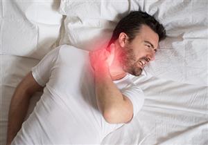 كيف تتخلص من آلام الرقبة؟